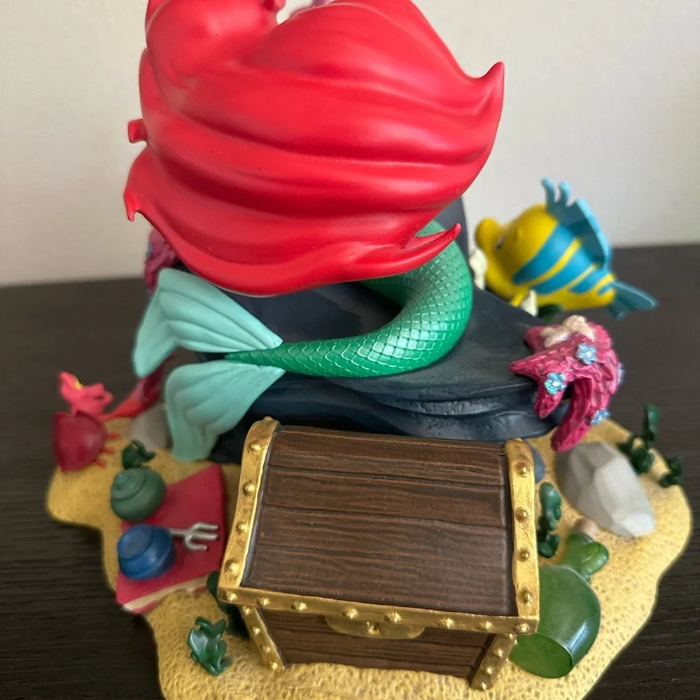 DISNEY PARKS ARIEL AND FRIENDS RESIN FIGURINE STATUE - Picture 3 of 8